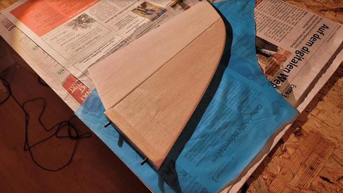 aufgebrachte getränkte GFK Matte