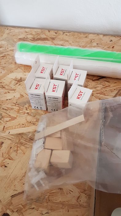 Zubehör zu dem Flugzeug