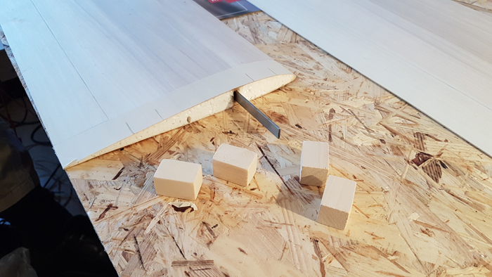 Klötze für unter die Schraubpunkte