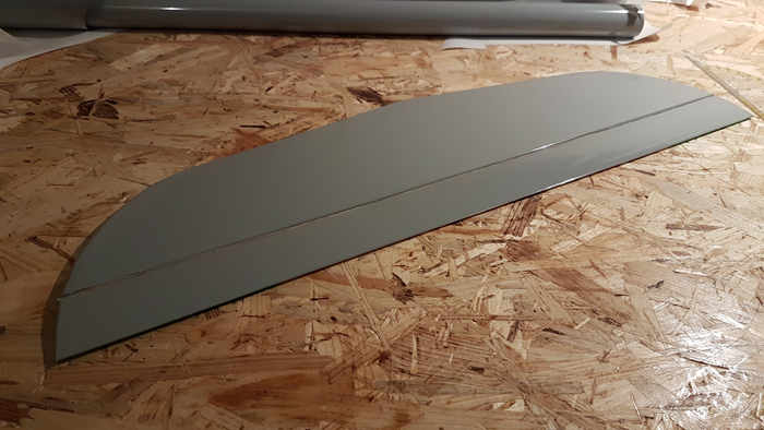 fertiges Höhenleitwerk - Unterseite