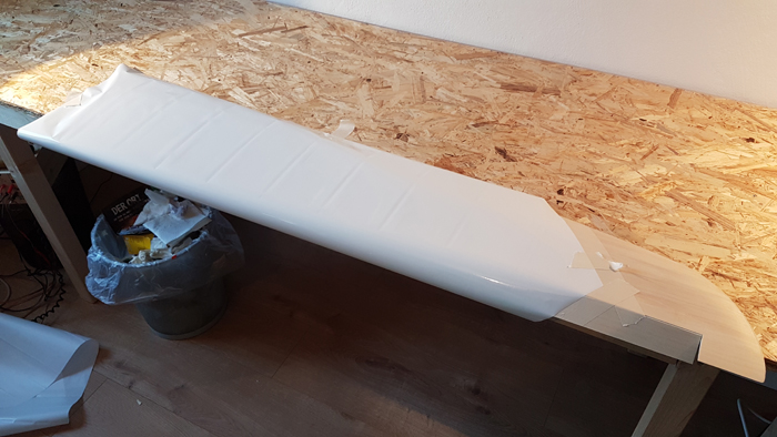 Folierungsarbeiten - weiße Grundfolie