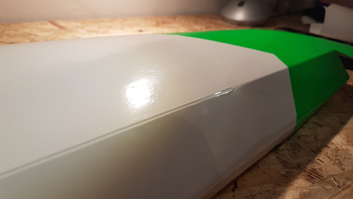 Folierungsarbeiten - Ruderkante einbügeln