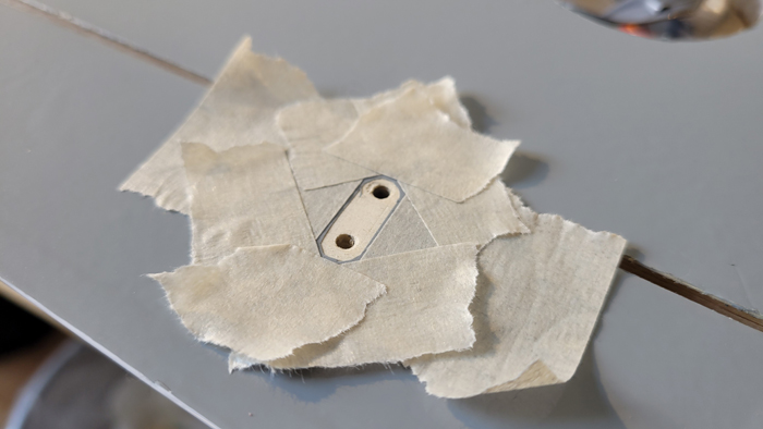 abkleben der Ausschnitte