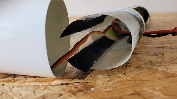 Akkuhalterung im Rumpf